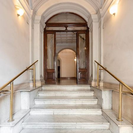 Primus Monti Suites Bagian luar foto