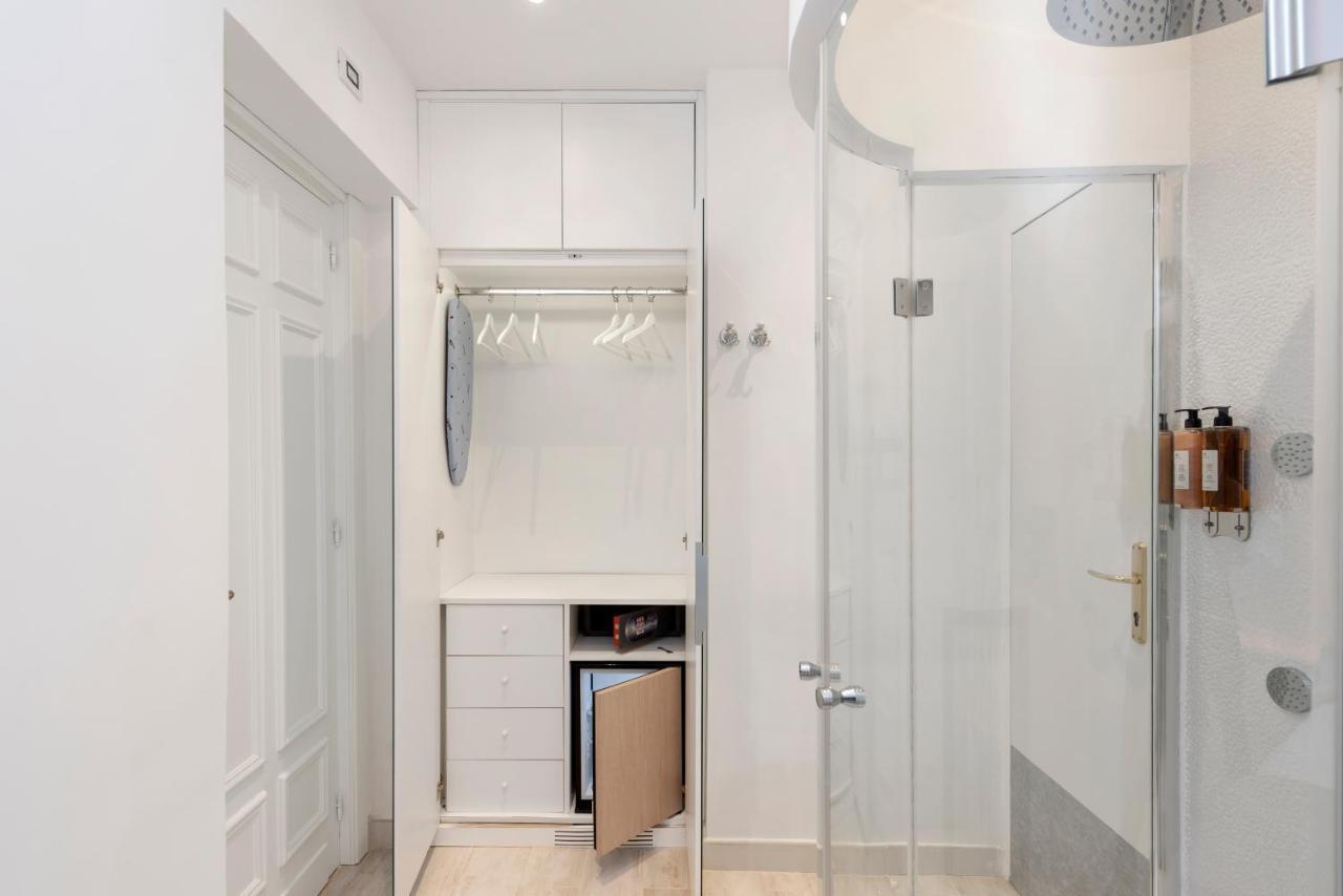 Primus Monti Suites Bagian luar foto